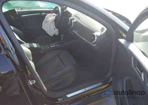 2020 Audi A3 Premium 45 Tfsi S Line Quattro S Tronic z USA, uszkodzony, nr VIN WAUBEGFF1LA094383